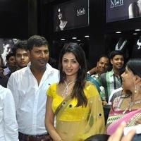 Anjana Sukhani Inaugurates Jewelry Store - Pictures | Picture 105541